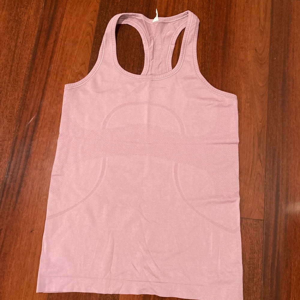 LULULEMON TANK LIKE NEW! Swiftly Tech Racerback